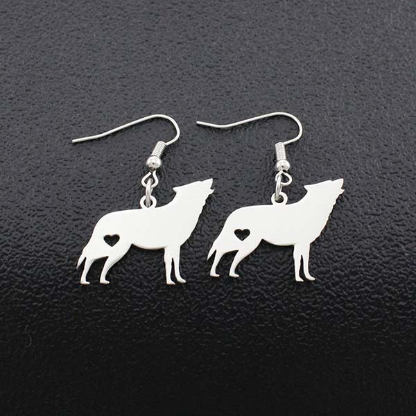 Boucles d'oreilles loup - bijou discret et symbolique à associer