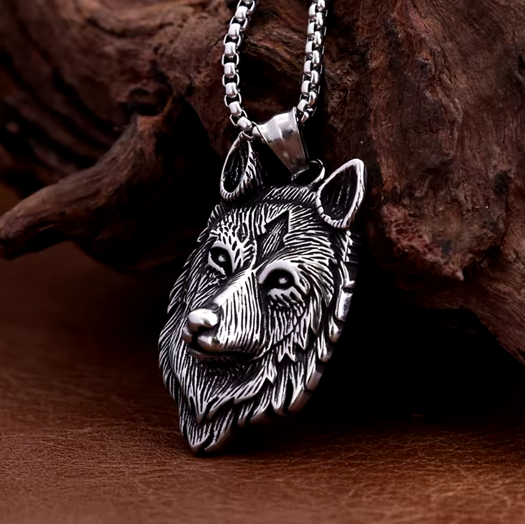 Pendentif Viking Loup Et Runes Pendentif Viking Loup Et Runes