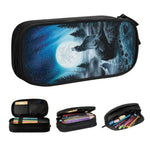 TROUSSE LOUP À LA LUMIÈRE DE LA PLEINE LUNE